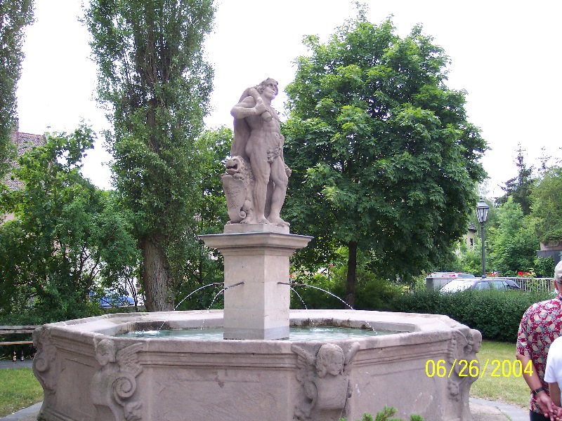 s-100_0328.jpg