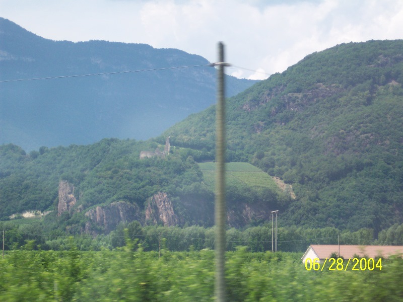 s-100_0571.jpg