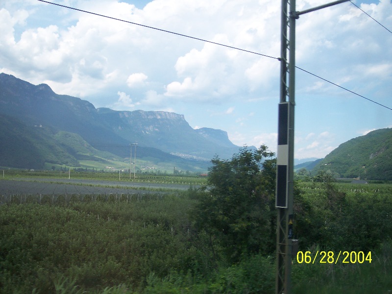 s-100_0573.jpg