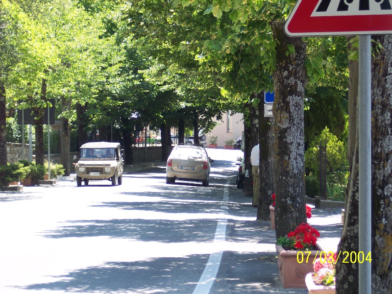 s-100_1153.jpg