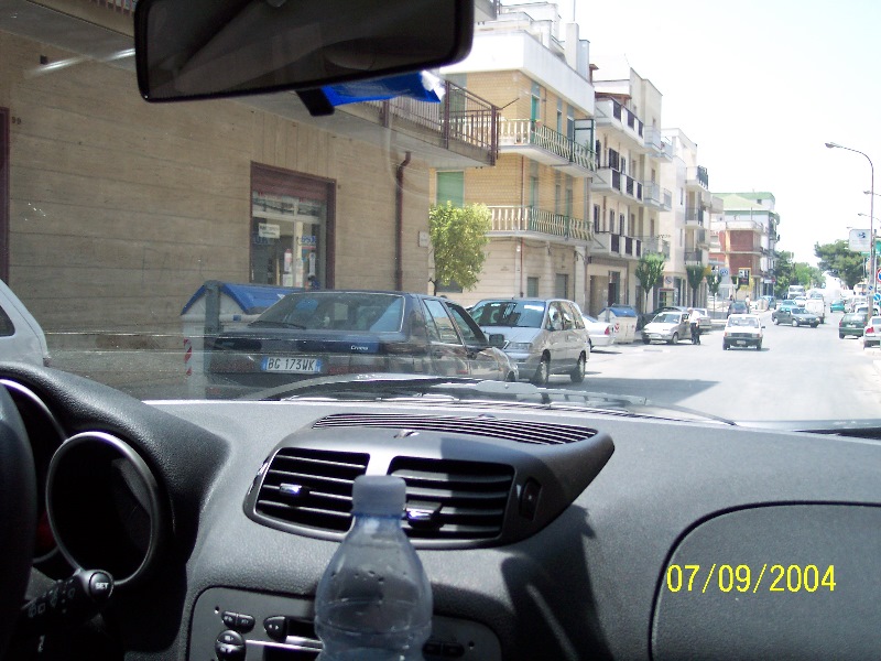 s-100_1402.jpg