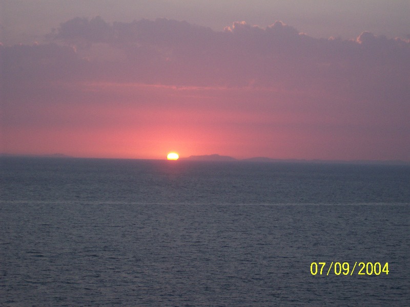 s100_1647.jpg