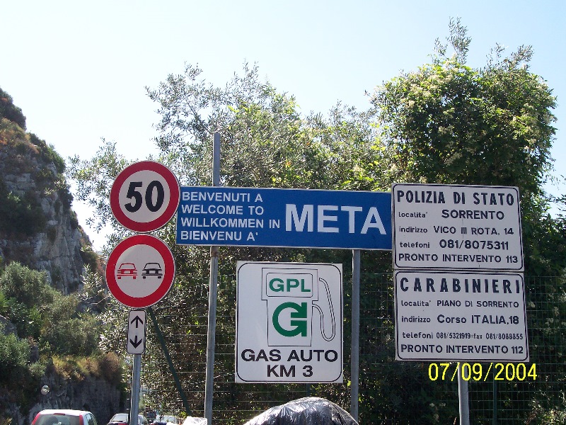 s100_1663.jpg