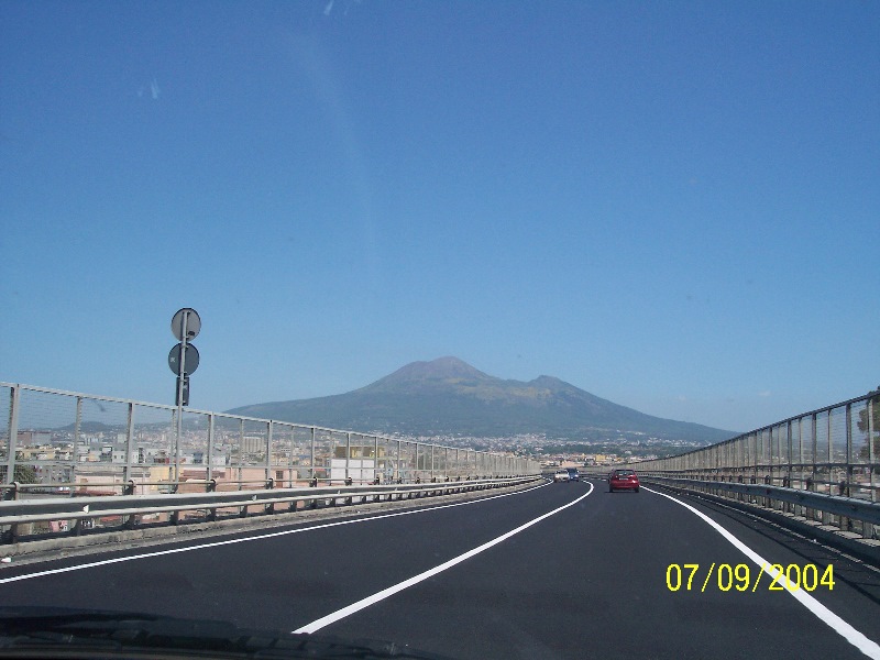 s100_1668.jpg