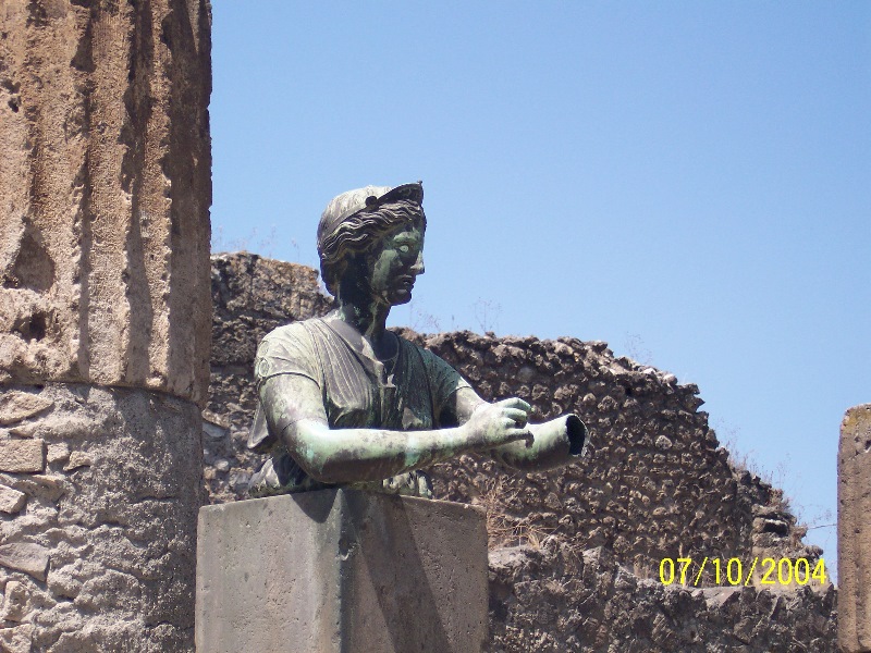 s100_1683.jpg