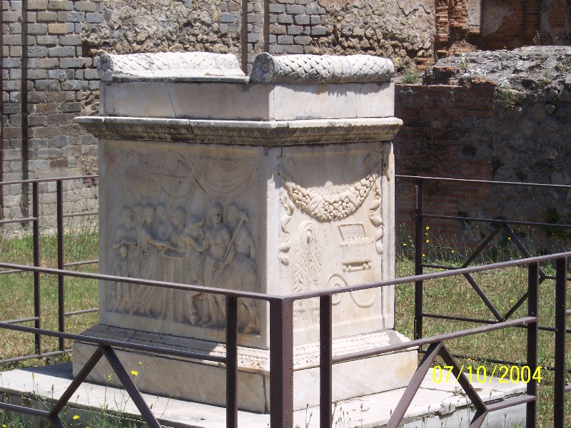 s100_1693.jpg