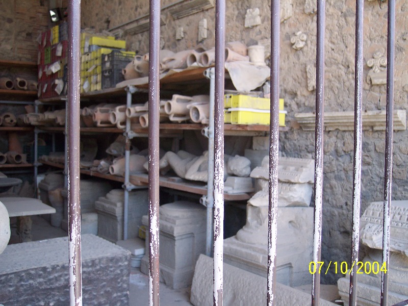 s100_1705.jpg