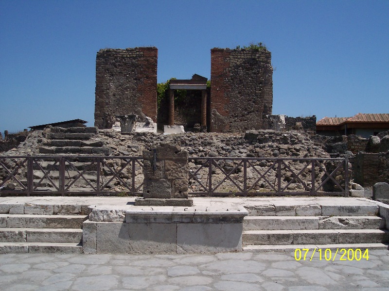 s100_1711.jpg