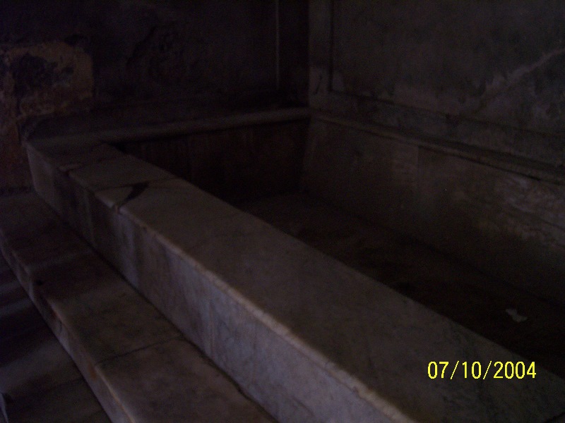 s100_1719.jpg