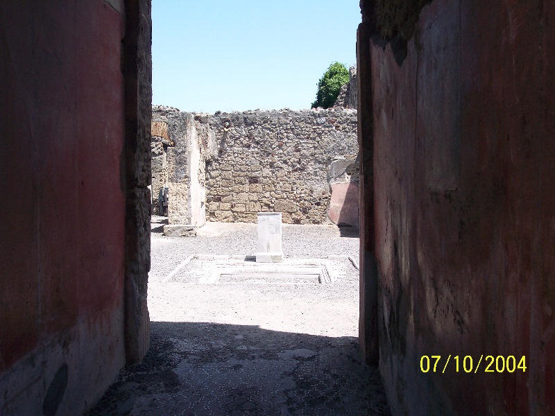 s100_1733.jpg