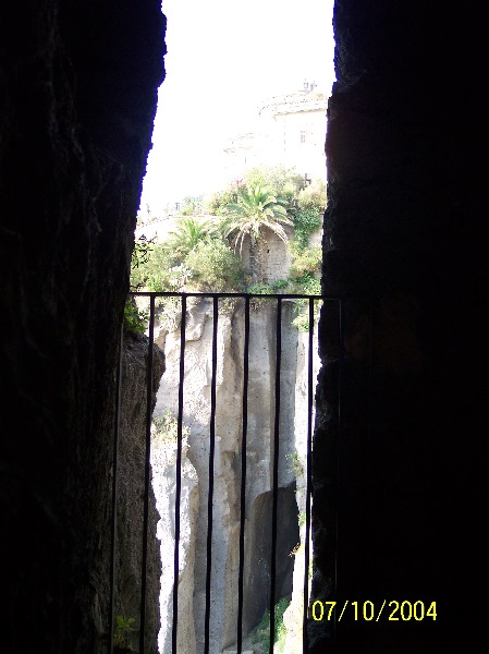 s100_1815.jpg