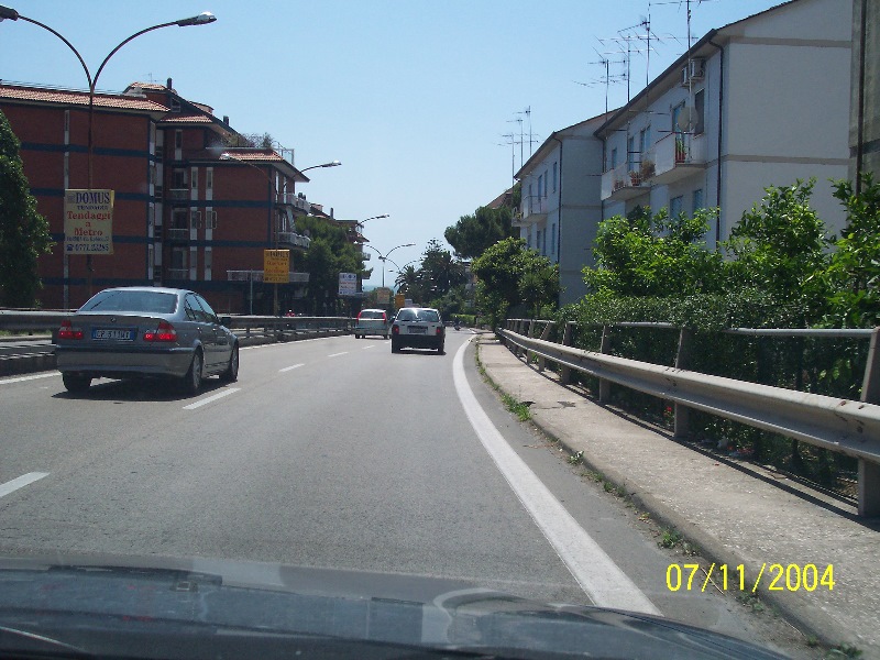 s-100_1861.jpg