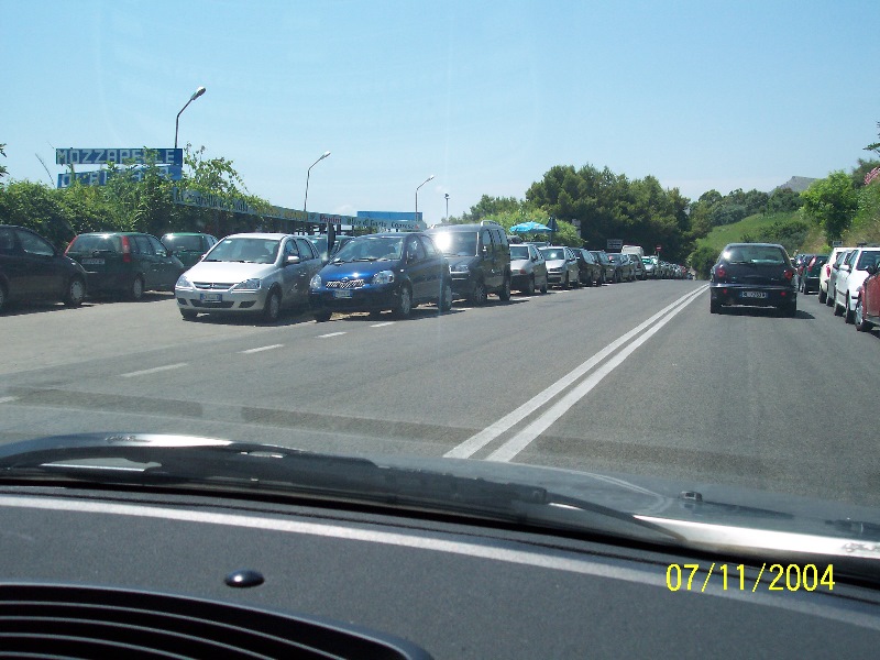 s-100_1895.jpg