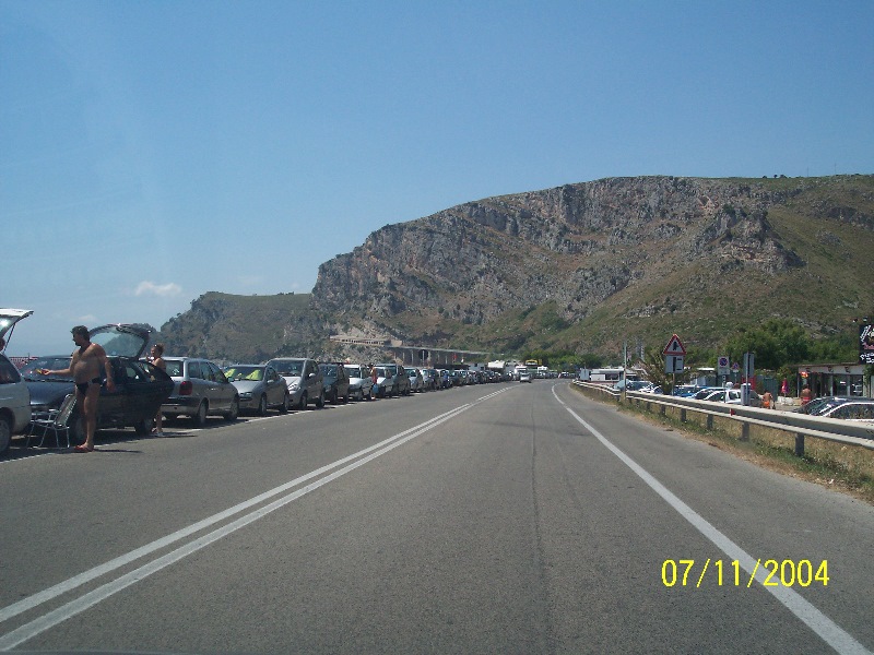 s-100_1896.jpg